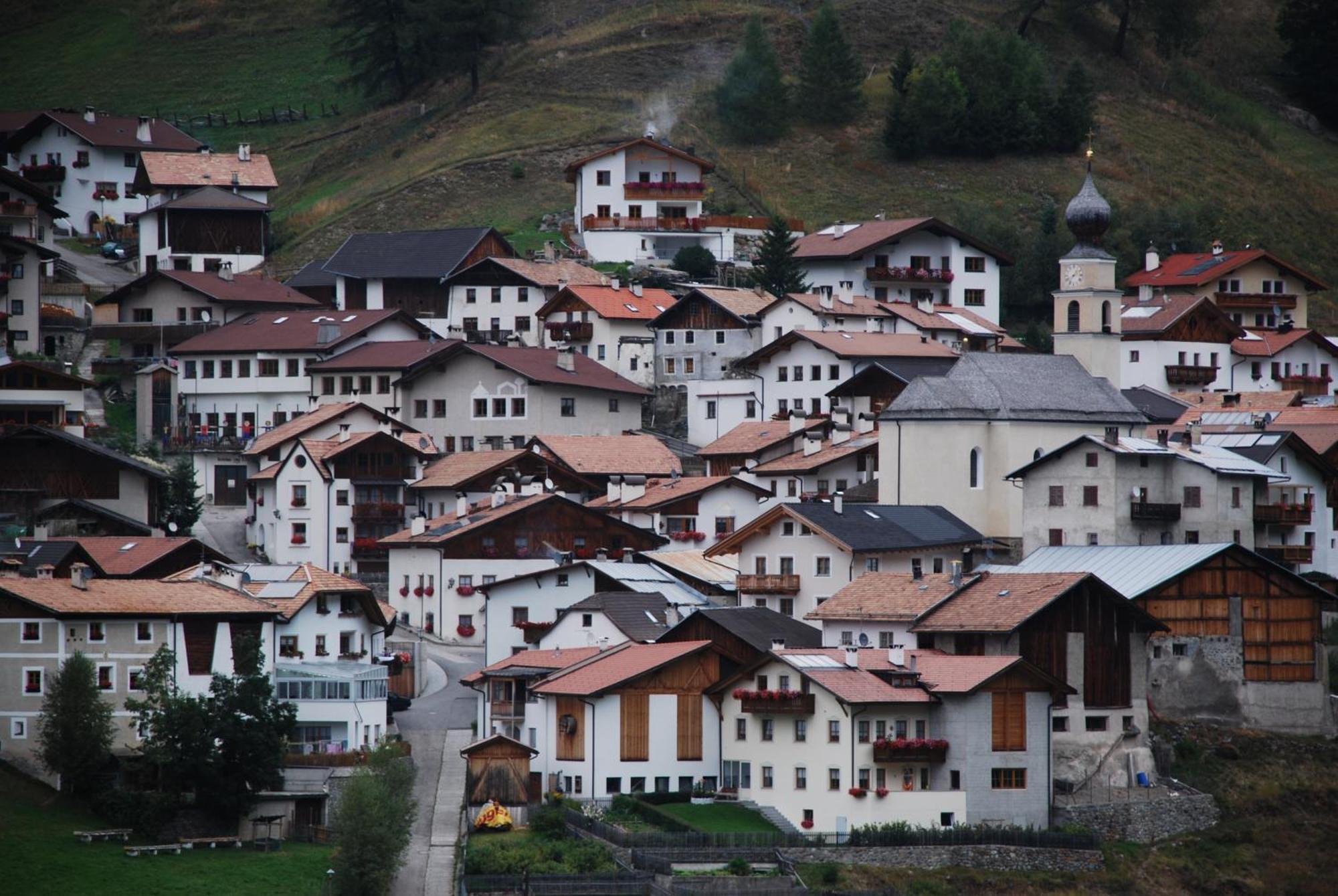 Hotel Gasthof Gemse à Planol Extérieur photo